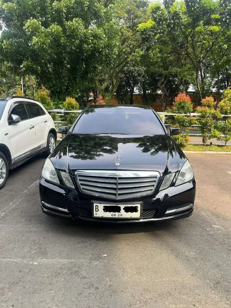 Mercedes-Benz E200 2013 Bensin