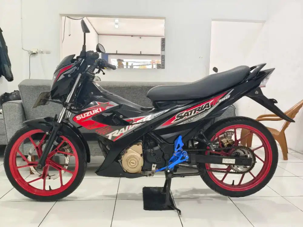 Suzuki satria Fu 150 thn 2015 Lengkap