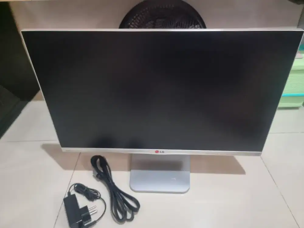 Jual Monitor LG 24MP76 24 Inch - Desain Elegan, Kualitas Gambar Jernih