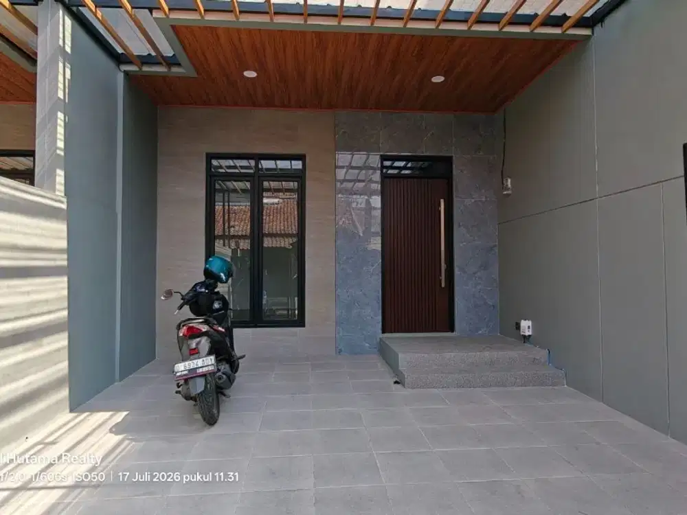 Rumah Baru 2 Lantai Siap Huni di Arcamanik, Dekat Antapani, Kota Bandung