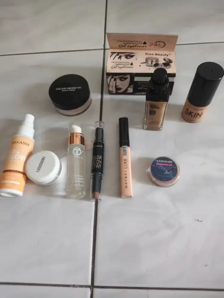 Make up kecantikan