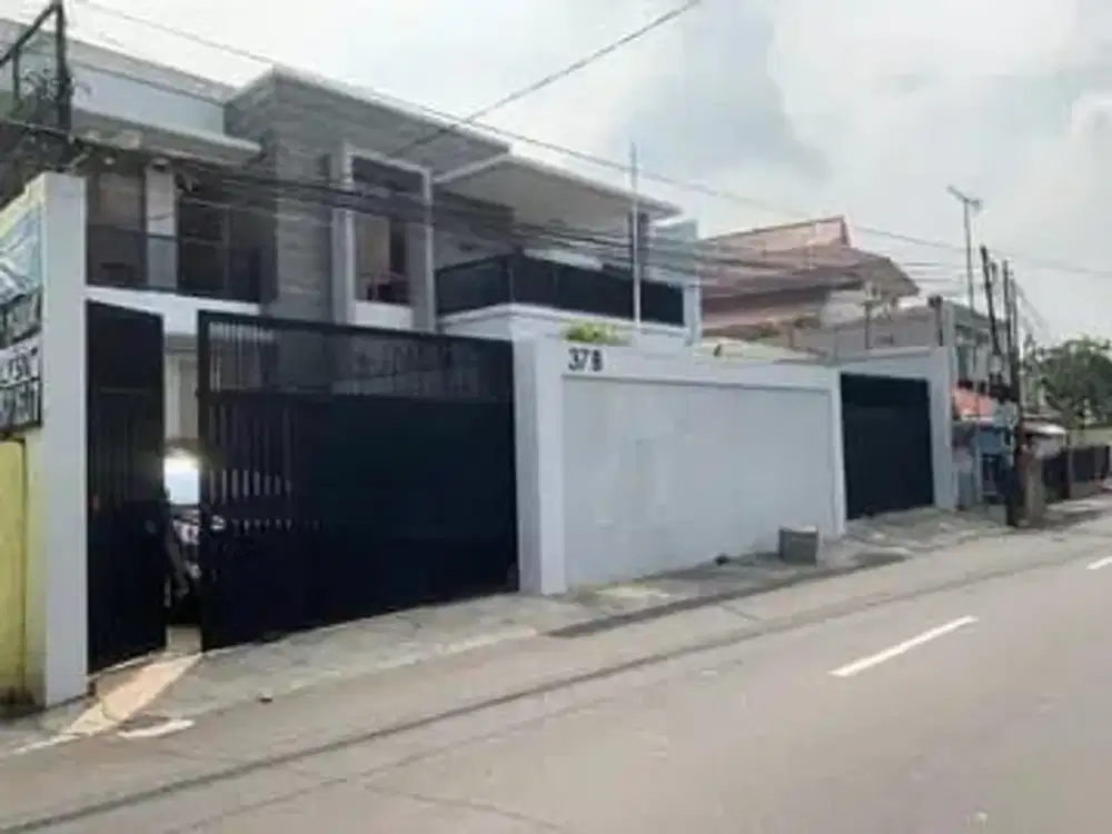 RUMAH TROPICAL MINIMALIS DI CIPINANG MUARA RAYA – LT 405 M², 7 KT, SIAP HUNI!