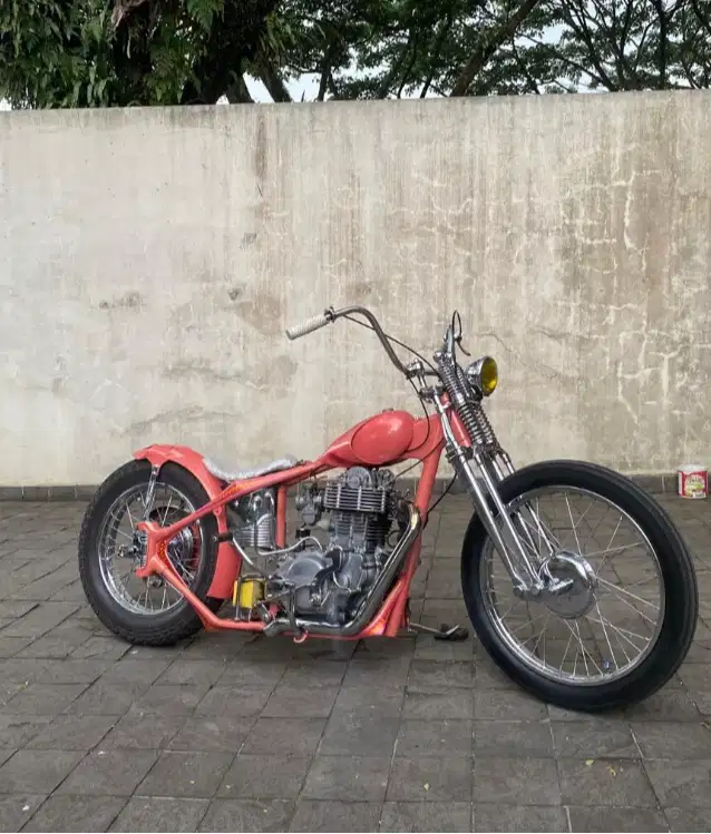 Yamaha sr 400 custom chopper