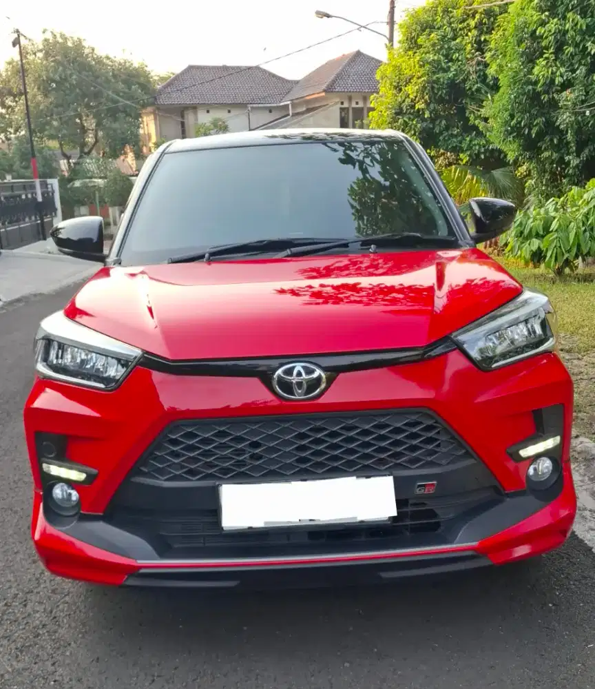 Raize 1.0T GRS Two Tone