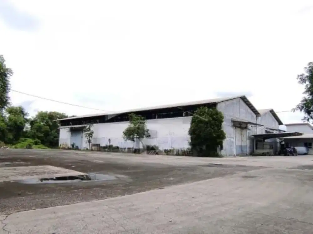 Gudang Luas Siap Operasional  Cakung Kontainer 40ft Lokasi Strategis