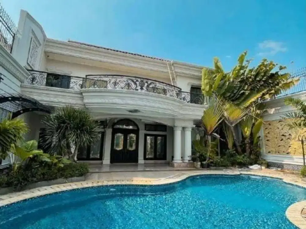 Murah, Turun Harga,Rumah menteng american clasic, 2lantai, basement, 9kamar tidur utama, marmer, swimming pool, siap huni, negosiasi