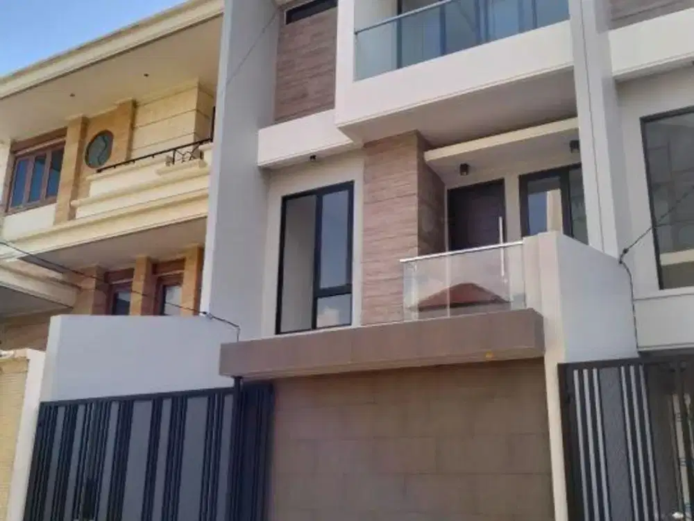 Rumah 3,5 Lt .fresh Brand New Di Sunter. Jak Ut