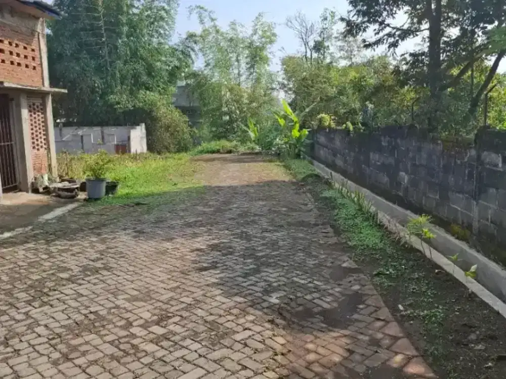 Tanah Strategis Hanya 300 meter Dari Poros Jalan Raya Joyo Agung