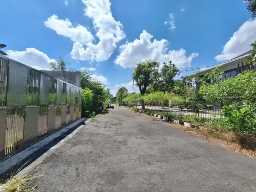 Tanah Luas 450 m² di Jalan Kembar Perumahan Dieng Dekat Kampus UB