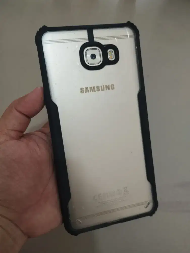 Samsung C9 Pro-4G.Ori.Finger.Ram 6/64GB.GOLDEN PONSEL