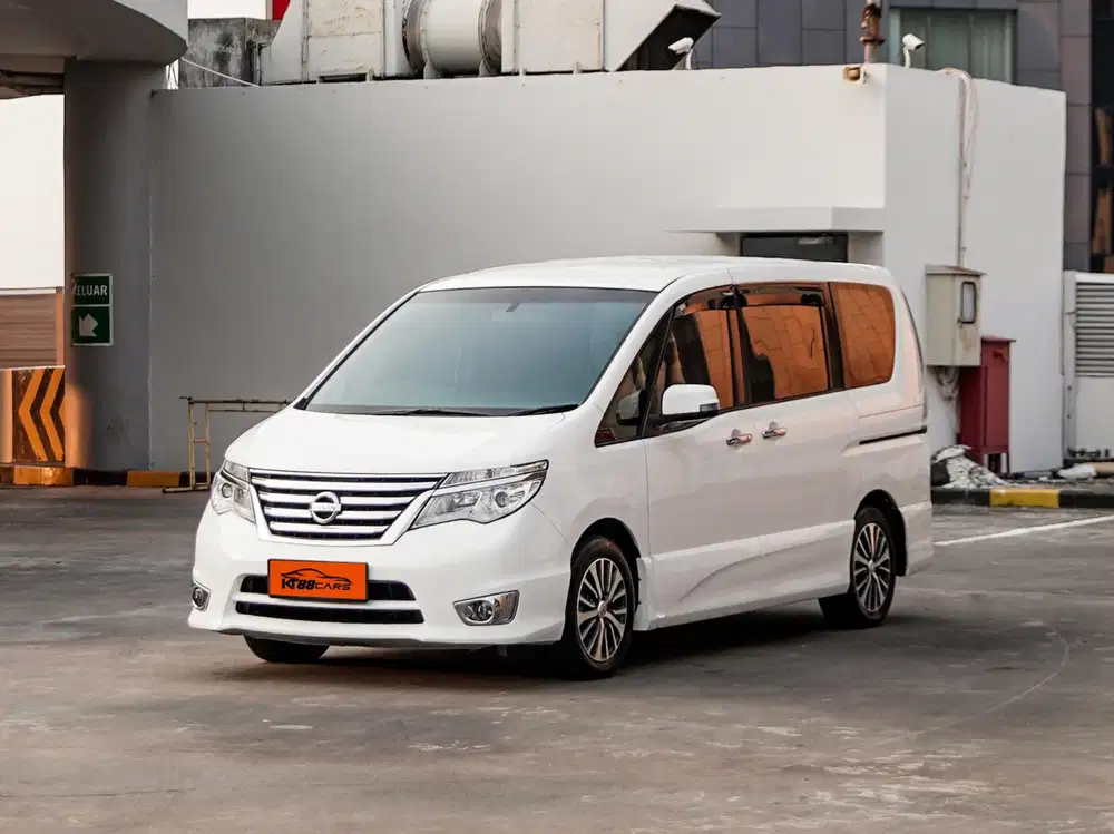 Nissan Serwna 2.0 HWS AT 2016