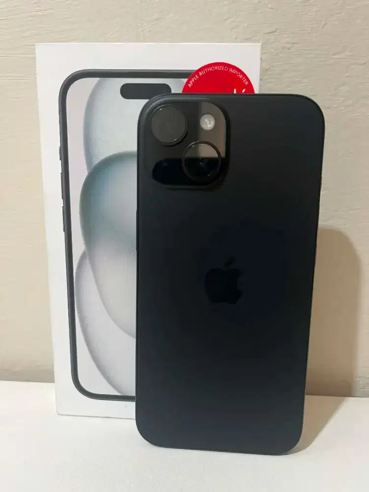 Iphone 15 basic 128Gb baru seminggu