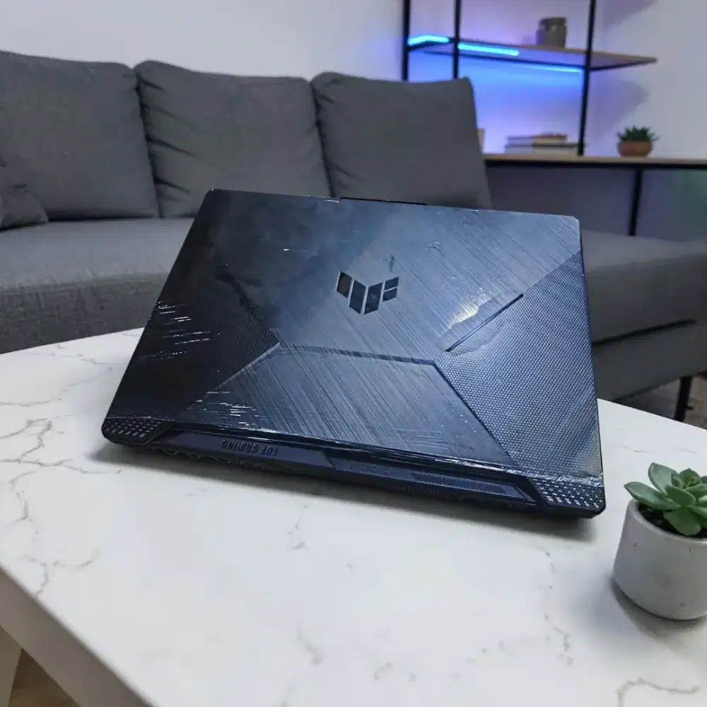 Laptop GAMING DESAIN ASUS TUF DASH F15 RAM 8GB/SSD 512GB NVIDIA RTX