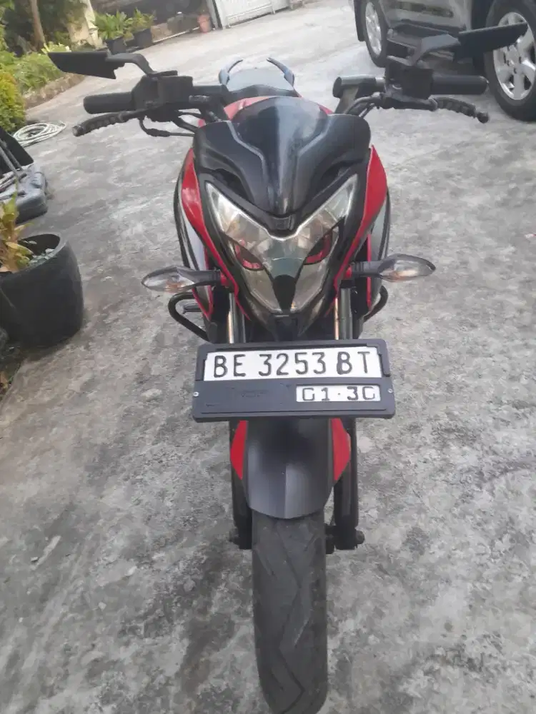 Di jual kawasaki pulsar 200ns rp 7,5jt