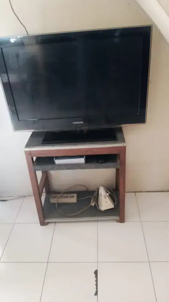 tv led merk samsung nego