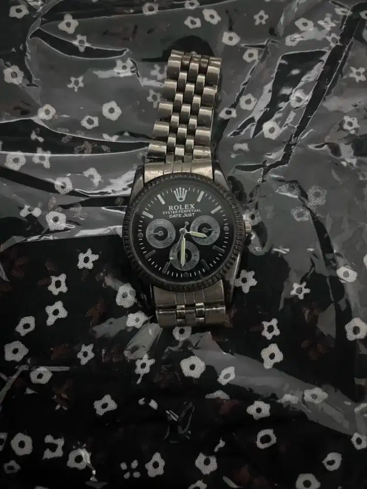 Jam tangan Rolex Replika