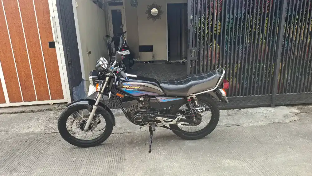 Rx king  2002  standar no ob  Y4 halus bgd mesin siap cek sampe jadi