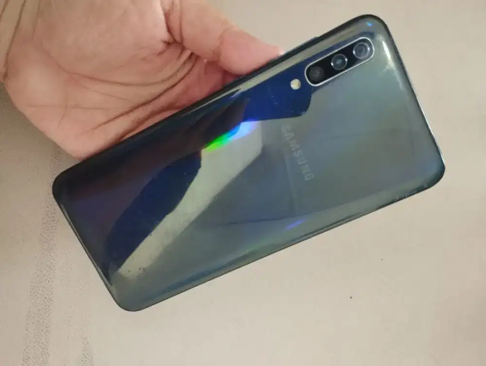 Samsung A50-4G.Amoled.ori.Ram 4/64GB.GOLDEN PONSEL