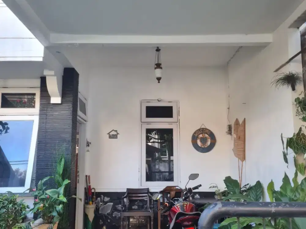 DIJUAL SEGERA Rumah Siap Huni 2 Lantai Perum Puncak Dieng Malang