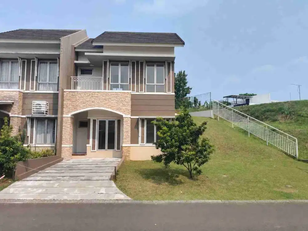 Rumah Baru Posisi Hook di Royal Tajur Kota Bogor