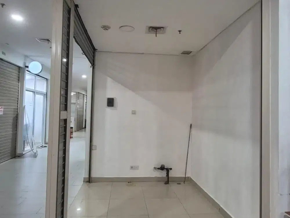 Disewakan Kios, Ruang Usaha, Toko, Small Office di Madison Park Apartemen di Tanjung Duren Jakarta Barat