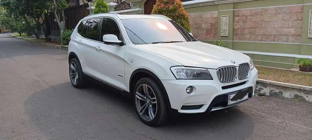 BMW X3 xDrive 2013 bensin