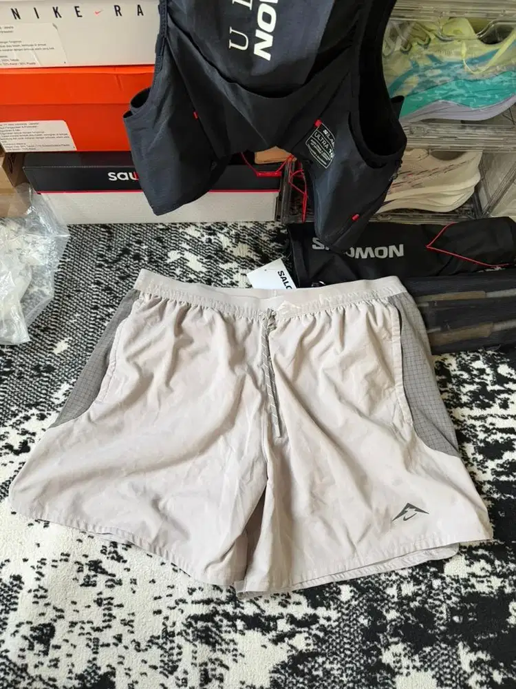 Nike Trail Dri-FIT 6 Inch Brief-Lined Shorts