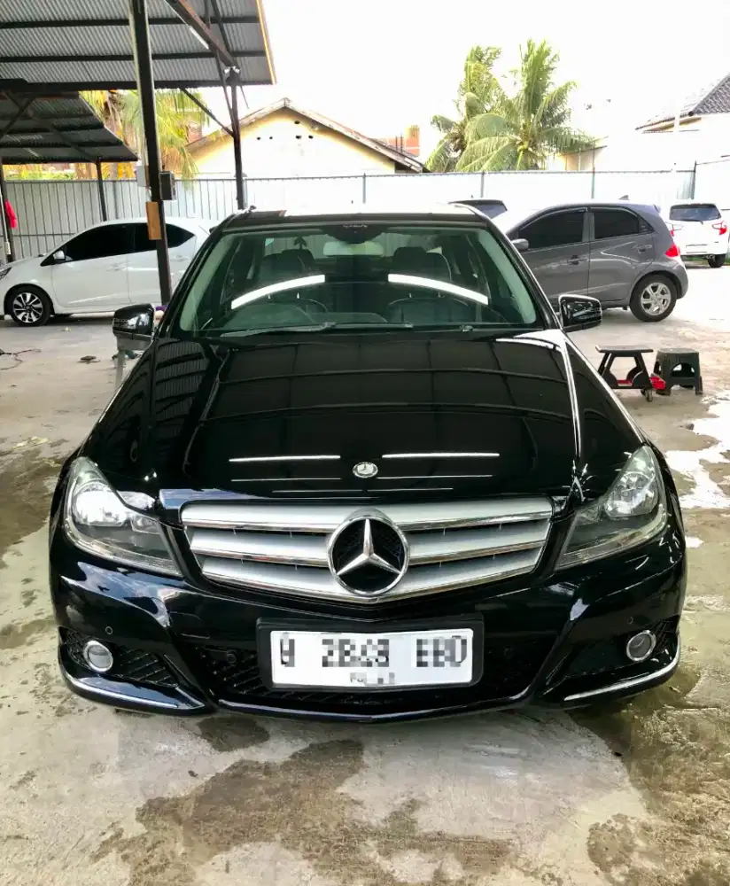 MERCEDES BENZ C200 CGI ANANTGRADE AUTOMATIC 2012