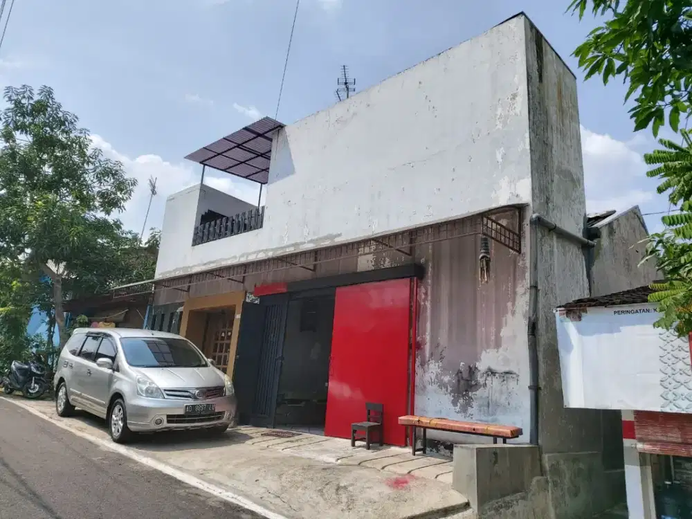 Rumah Siap Huni 2 Lantai di Pucang Sawit Jebres Solo