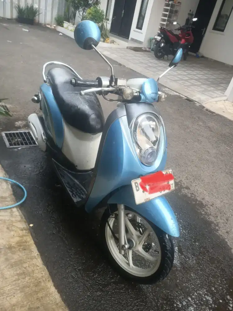 Honda Scoopy 2012