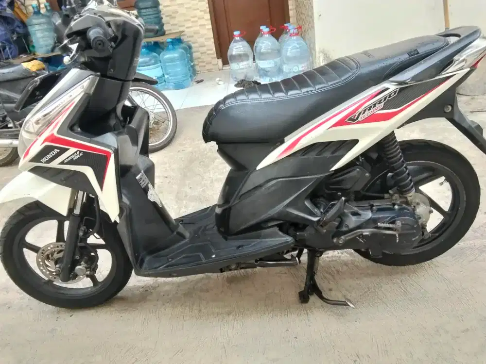HONDA VARIO TEKHNO 2011 MESIN BAGUS
