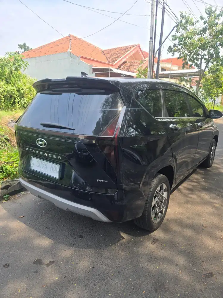 Toyota Innova Zenix 2.0 G At 2025 km +/- 5.100