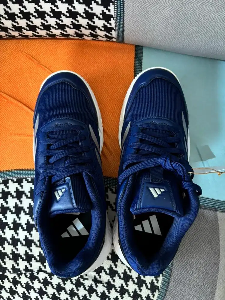 Jual Sepatu Padel Adidas Quickcourt (Baru)