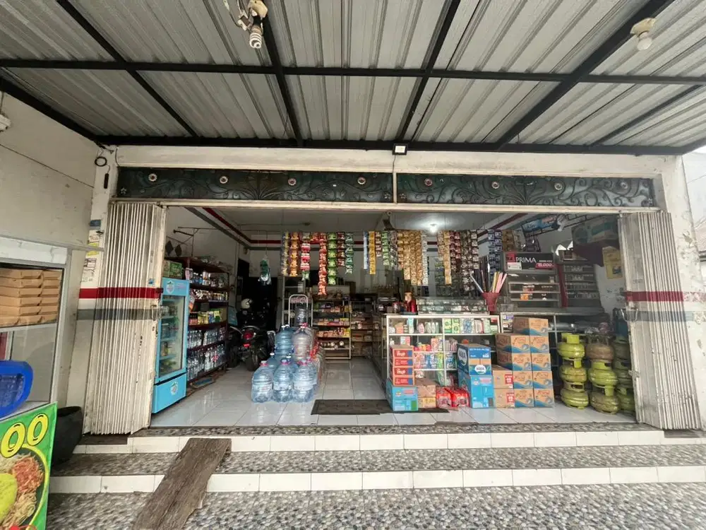 Dijual Rumah + Ruko Strategis, Polehan