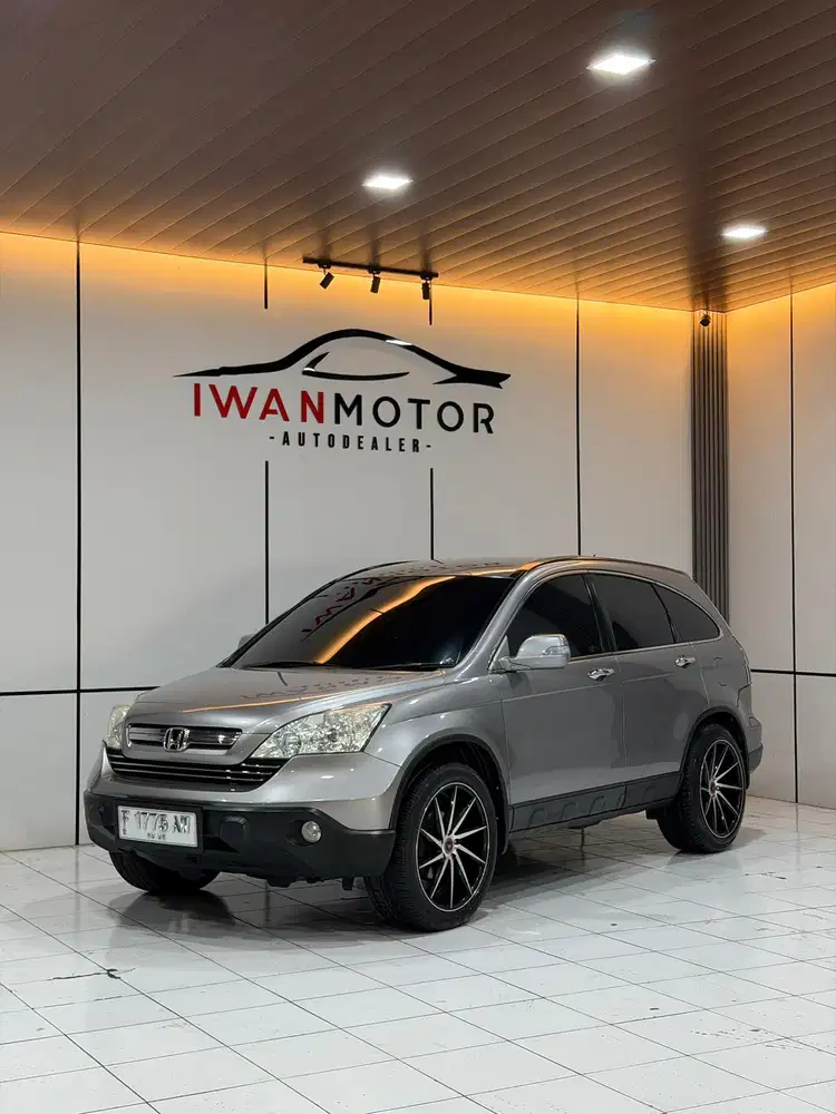 ISTIMEWA ! Honda CRV 2.4 AT Tahun 2008