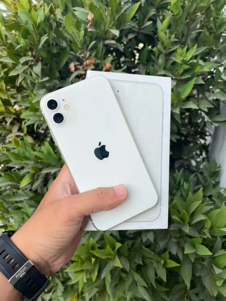 iPhone 11 64 gb regist