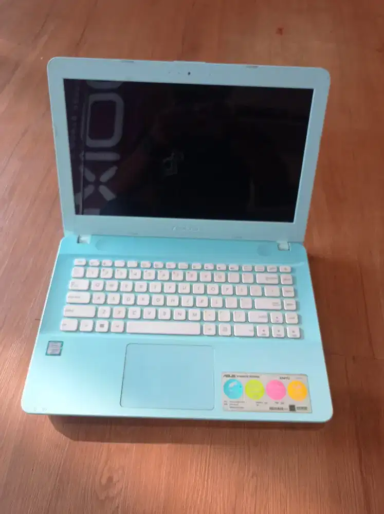 Laptop asus x441u i3 gen 6