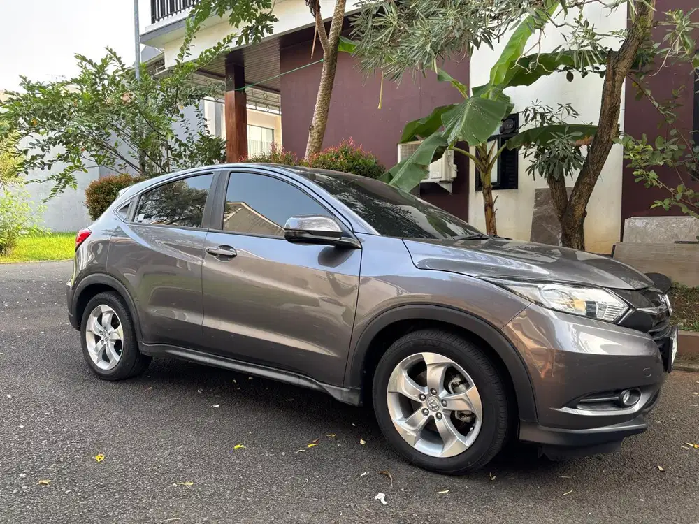 Honda HR-V tipe S cvt 2015