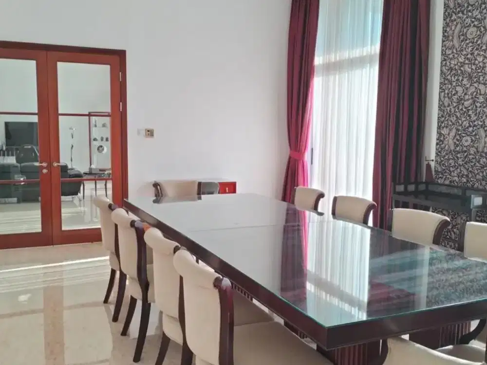 Dijual Apartment Pakubuwono Residence uk 550m2 4br Furnished Jakarta Selatan