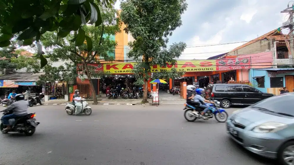 Dijual Bangunan Komersial Strategis 1.000 m² – Cibaduyut Bandung