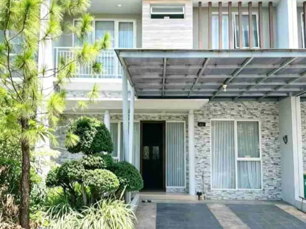 Dijual rumah di garden city Cakung