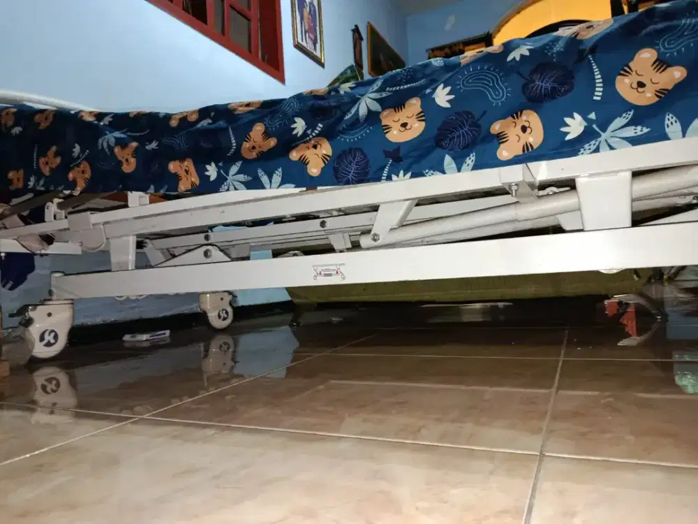 Ranjang pasien 3 engkol