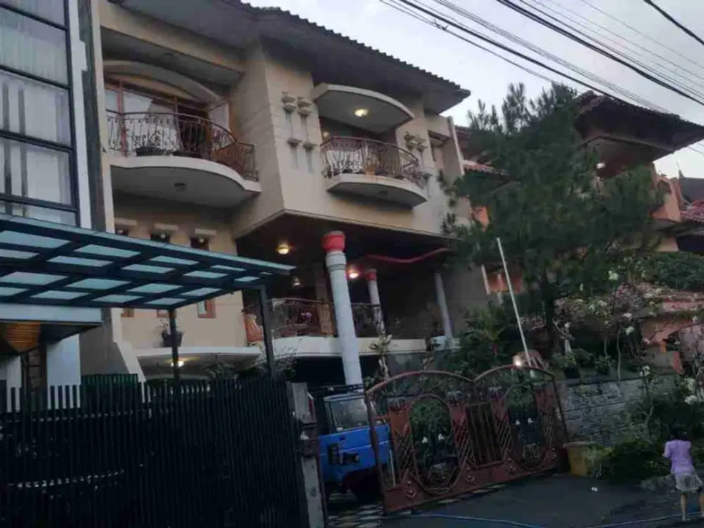 Kom. Prv, Geger Kalong, Bandung Utara, Komplek Terbaik di Bandung