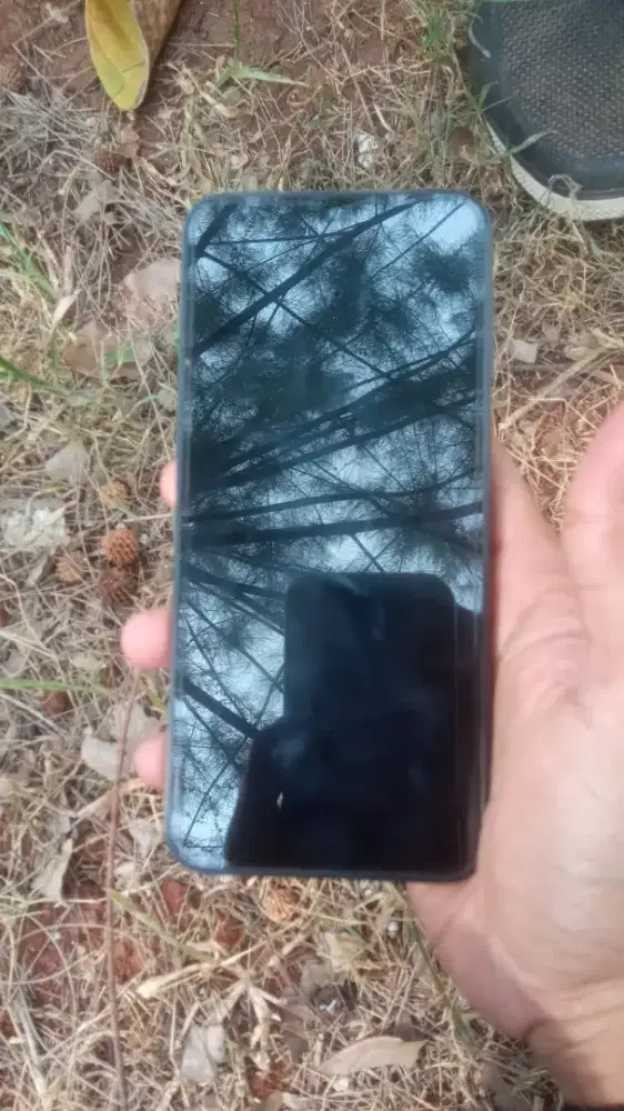 Mau di jual aj nih samsung a14 4g ram 4/64 kondisi normal hp batangan