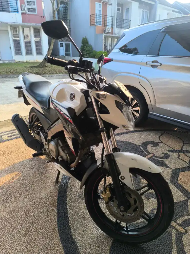 Di jual Yamah Vixion 215