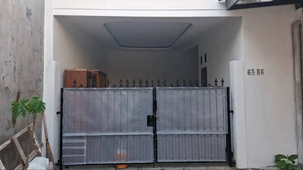 Dikontrak |Rumah Tahunan|