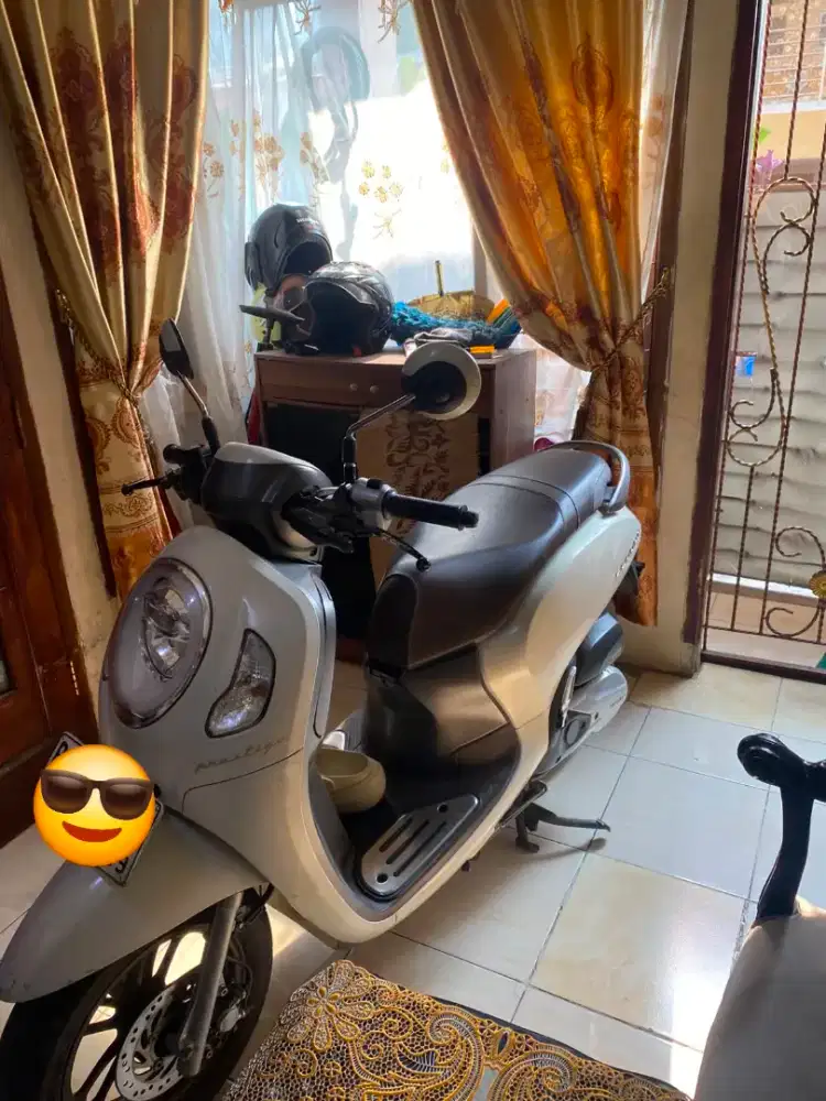 Honda Scoopy Prestige 2024