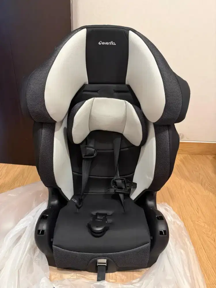 Evenflo Baby Car Seat