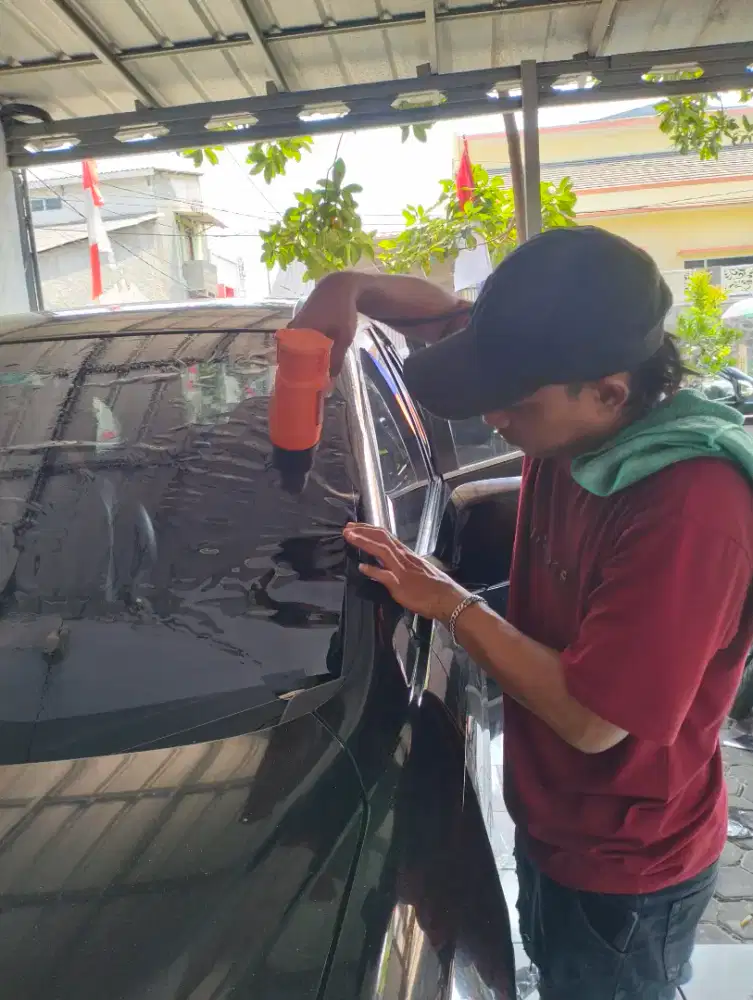 Toko khusus pasang kaca film mobil