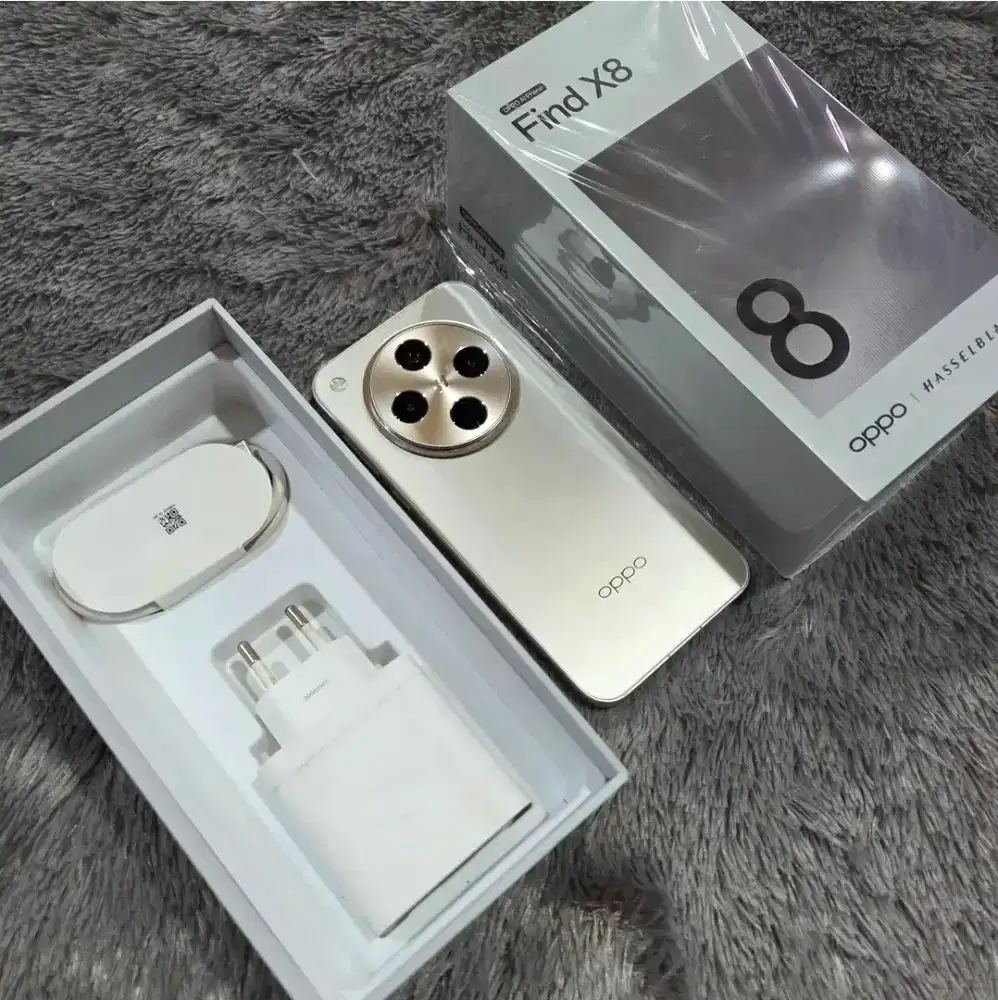 Oppo Find X8 Silver 256Gb garansi resmi